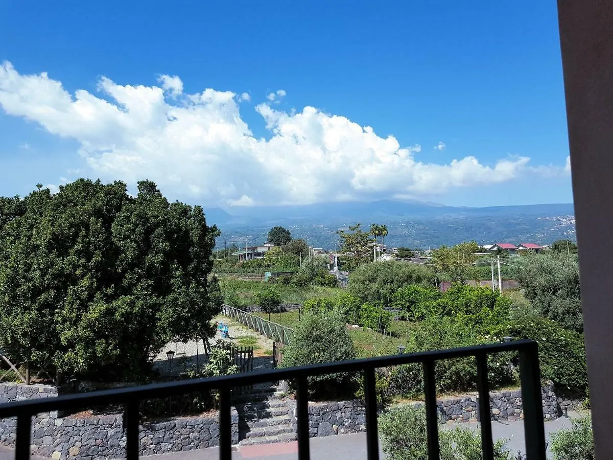 Country house Casale L'Abate Guest House Giarre